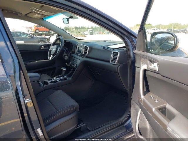 Продажа на аукционе авто 2019 Kia Sportage Lx, vin: KNDPM3AC9K7581778, номер лота: 44967016