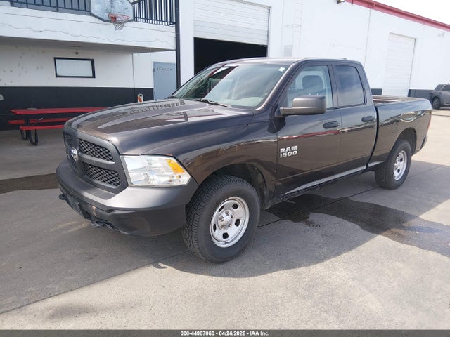 1C6RR7FGXHS616497 RAM 1500 Tradesman 4x4 6&#039;4 Box