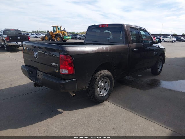 1C6RR7FGXHS616497 RAM 1500 Tradesman 4x4 6&#039;4 Box
