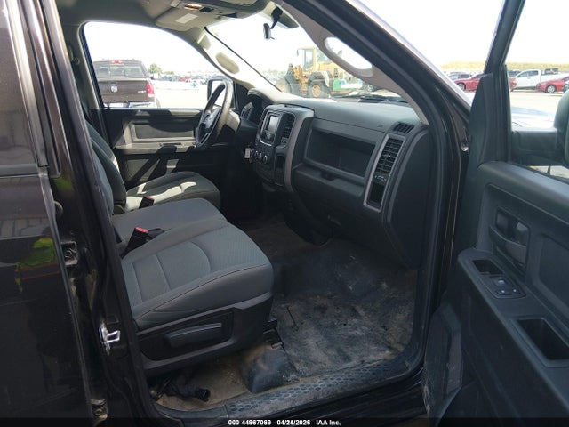 1C6RR7FGXHS616497 RAM 1500 Tradesman 4x4 6&#039;4 Box