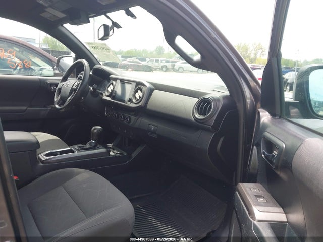 Продаж на аукціоні авто 2016 Toyota Tacoma Trd Sport, vin: 5TFSZ5AN7GX032483, номер лоту: 44967088