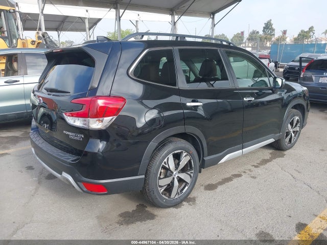 Subaru Forester Touring 2019 JF2SKAWC4KH545926 Image 4