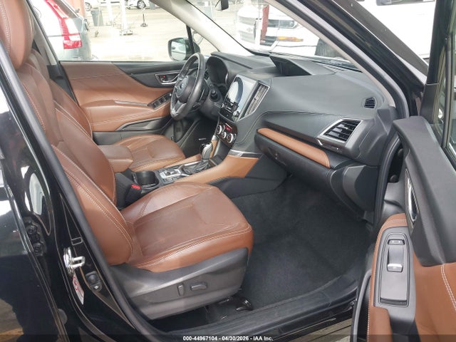 Subaru Forester Touring 2019 JF2SKAWC4KH545926 Image 5