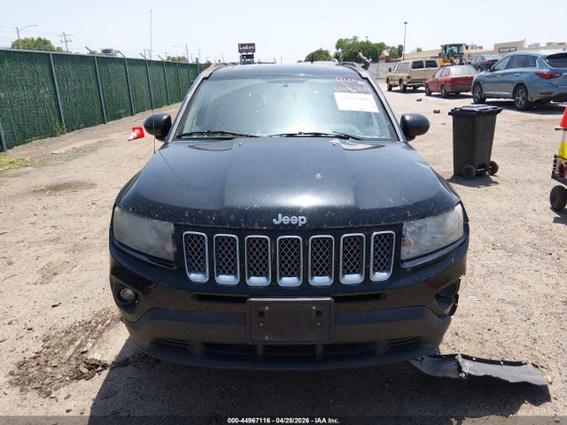 1C4NJDEB0ED551694 Jeep Compass Latitude