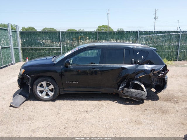 1C4NJDEB0ED551694 Jeep Compass Latitude