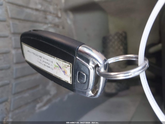 2013 Audi A6 3.0t Premium მანქანა იყიდება აუქციონზე, vin: WAUJGAFC2DN058480, აუქციონის ნომერი: 44967119