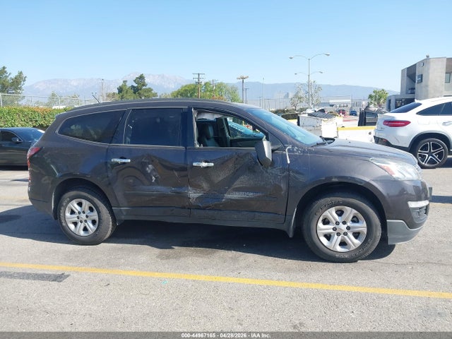 44967165 :رقم المزاد ، 1GNKRFED4FJ164438 vin ، 2015 Chevrolet Traverse Ls مزاد بيع