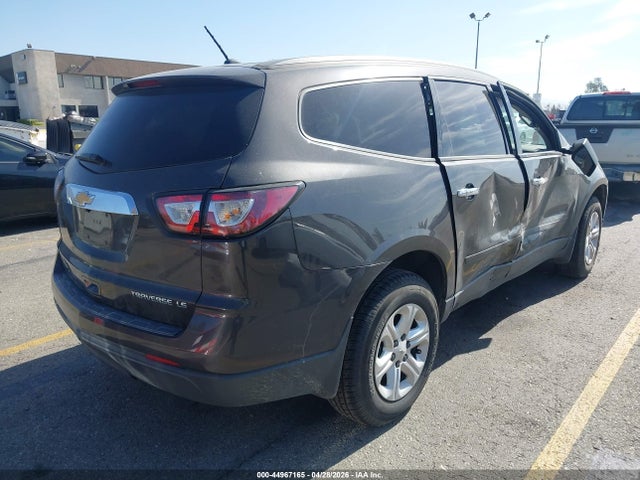 44967165 :رقم المزاد ، 1GNKRFED4FJ164438 vin ، 2015 Chevrolet Traverse Ls مزاد بيع