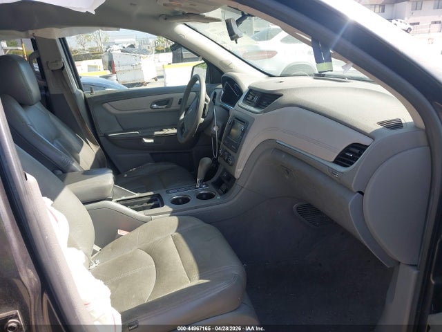 44967165 :رقم المزاد ، 1GNKRFED4FJ164438 vin ، 2015 Chevrolet Traverse Ls مزاد بيع