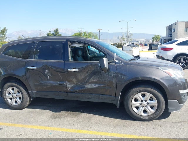 44967165 :رقم المزاد ، 1GNKRFED4FJ164438 vin ، 2015 Chevrolet Traverse Ls مزاد بيع
