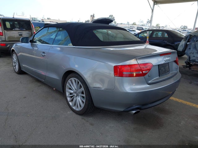 2012 Audi A5 2.0t Premium მანქანა იყიდება აუქციონზე, vin: WAUVFAFH0CN002665, აუქციონის ნომერი: 44967182