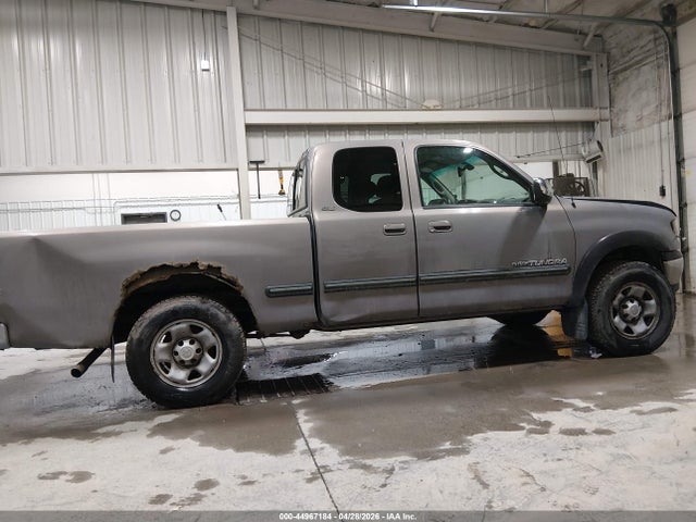 44967184 :رقم المزاد ، 5TBBT4416YS085650 vin ، 2000 Toyota Tundra Sr5 V8 مزاد بيع