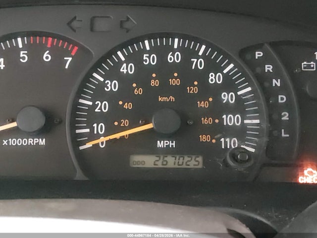 44967184 :رقم المزاد ، 5TBBT4416YS085650 vin ، 2000 Toyota Tundra Sr5 V8 مزاد بيع