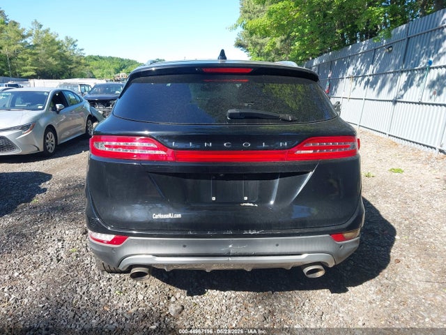 44967196 :رقم المزاد ، 5LMCJ3D90HUL34143 vin ، 2017 Lincoln Mkc Reserve مزاد بيع