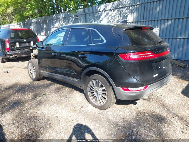 44967196 :رقم المزاد ، 5LMCJ3D90HUL34143 vin ، 2017 Lincoln Mkc Reserve مزاد بيع