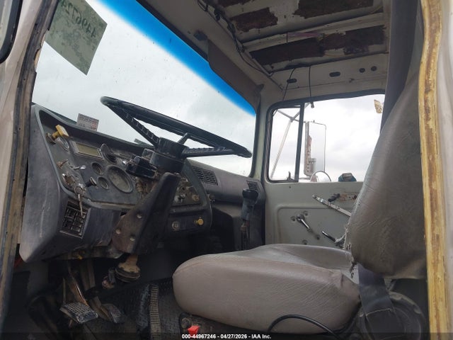 1993 Ford L-series Lt8000f მანქანა იყიდება აუქციონზე, vin: 1FDZU82E1PVA26473, აუქციონის ნომერი: 44967246