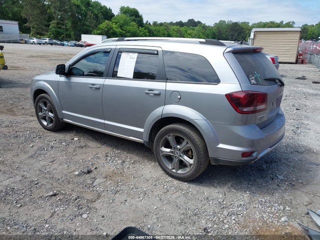 3C4PDCGG3JT148199 Dodge Journey Crossroad