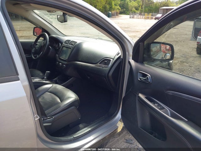 3C4PDCGG3JT148199 Dodge Journey Crossroad
