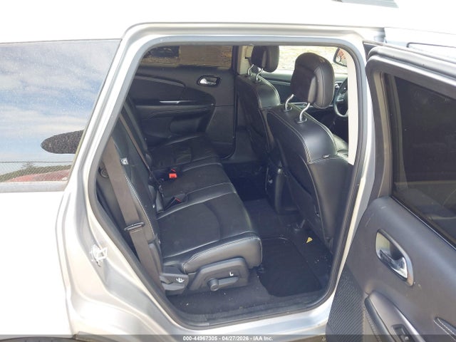 3C4PDCGG3JT148199 Dodge Journey Crossroad