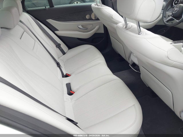 Aukcja sprzedaży 2022 Mercedes-benz E 350, vin: W1KZF8DBXNB085558, numer aukcji: 44967319