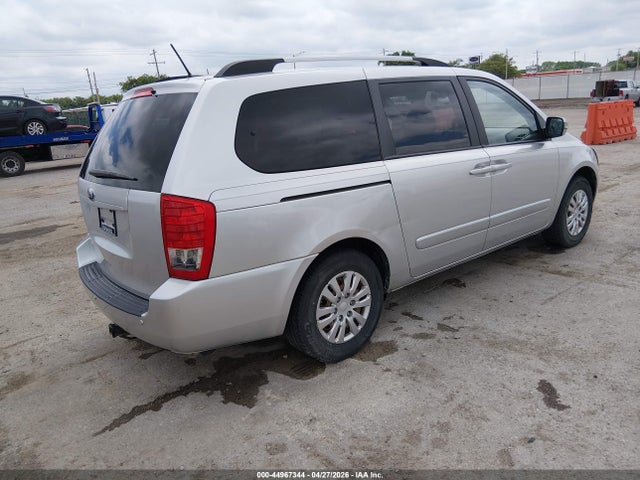 KNDMG4C70E6545066 KIA SEDONA LX
