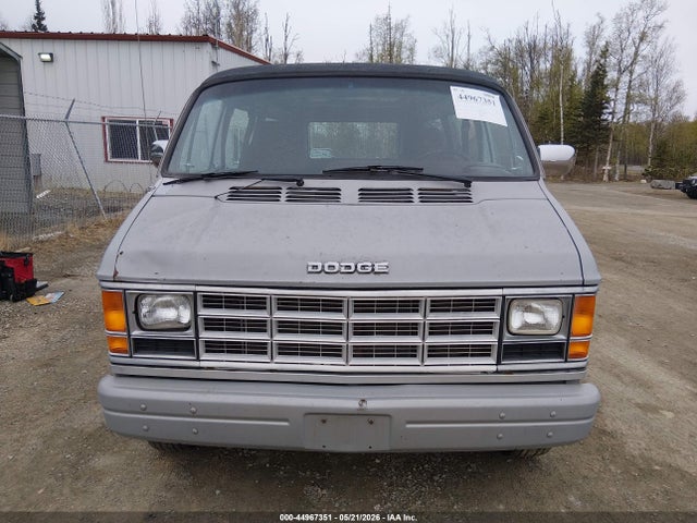 1990 Dodge Ram Wagon B250 მანქანა იყიდება აუქციონზე, vin: 2B4HB25Y2LK705678, აუქციონის ნომერი: 44967351