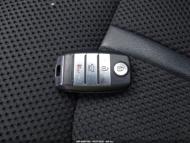 Продаж на аукціоні авто 2019 Kia Optima S, vin: 5XXGT4L33KG290755, номер лоту: 44967363