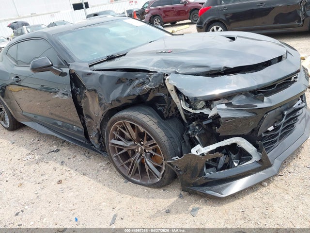 1G1FK1R64J0153153 Chevrolet CAMARO ZL1