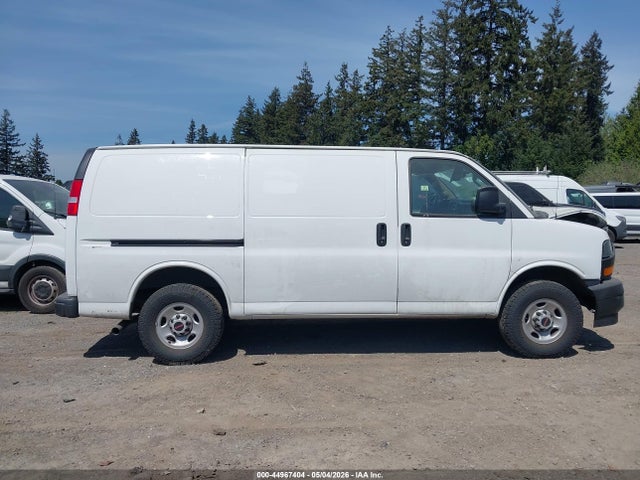 44967404 :رقم المزاد ، 1GTZ7GFP8P1110234 vin ، 2023 Gmc Savana Cargo Rwd 3500 Regular Wheelbase Work Van مزاد بيع