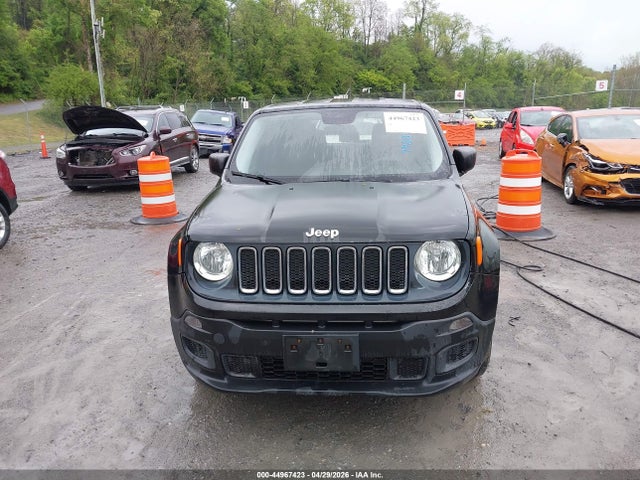 2017 Jeep Renegade Sport 4x4 მანქანა იყიდება აუქციონზე, vin: ZACCJBAB5HPG01173, აუქციონის ნომერი: 44967423