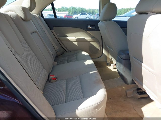 44967448 :رقم المزاد ، 3FAHP0HG5BR340964 vin ، 2011 Ford Fusion Se مزاد بيع