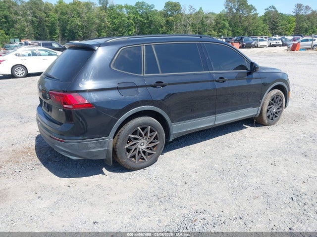 44967488 :رقم المزاد ، 3VV1B7AX7JM084868 vin ، 2018 Volkswagen Tiguan 2.0t S مزاد بيع