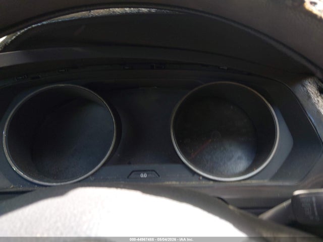 44967488 :رقم المزاد ، 3VV1B7AX7JM084868 vin ، 2018 Volkswagen Tiguan 2.0t S مزاد بيع