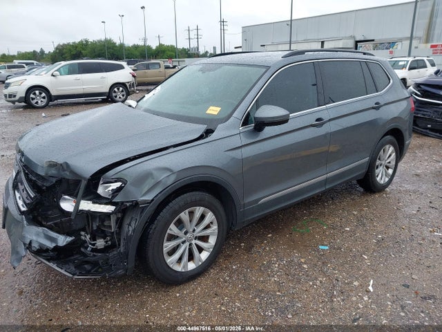44967516 :رقم المزاد ، 3VV3B7AX8JM146920 vin ، 2018 Volkswagen Tiguan 2.0t Se/2.0t Sel مزاد بيع