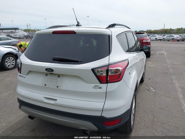 44967567 :رقم المزاد ، 1FMCU9GD9JUD12760 vin ، 2018 Ford Escape Se مزاد بيع
