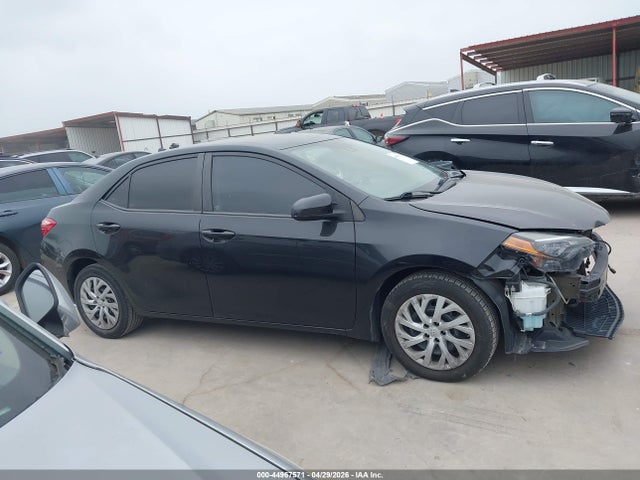 2017 Toyota Corolla Le მანქანა იყიდება აუქციონზე, vin: 5YFBURHE2HP664755, აუქციონის ნომერი: 44967571