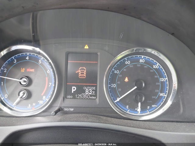 2017 Toyota Corolla Le მანქანა იყიდება აუქციონზე, vin: 5YFBURHE2HP664755, აუქციონის ნომერი: 44967571