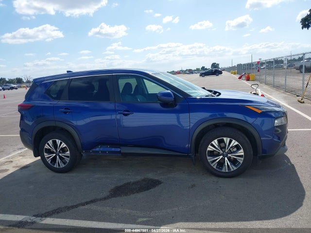 5N1BT3BA1PC770140 Nissan Rogue Sv Fwd