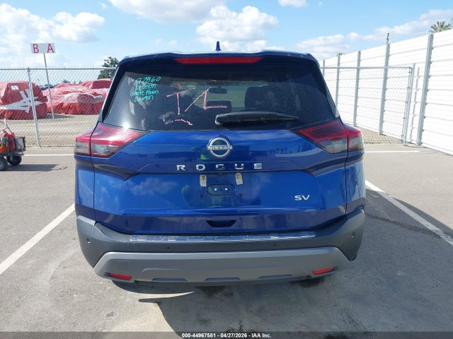 5N1BT3BA1PC770140 Nissan Rogue Sv Fwd