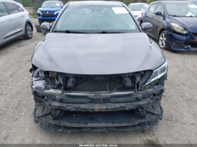 4T1B11HK1JU509568 Toyota CAMRY SE