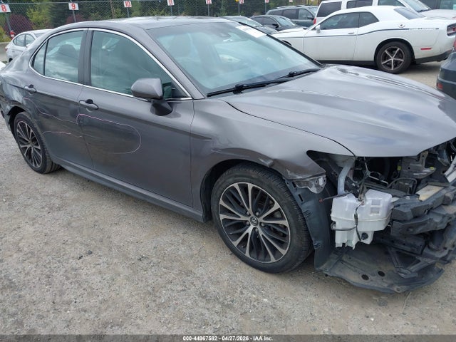 4T1B11HK1JU509568 Toyota CAMRY SE