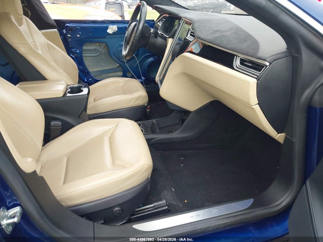 Продаж на аукціоні авто 2015 Tesla Model S 70d/85d/p85d, vin: 5YJSA1E25FF101311, номер лоту: 44967593