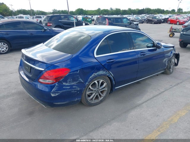44967610 :رقم المزاد ، 55SWF4JB2JU235758 vin ، 2018 Mercedes-benz C 300 مزاد بيع