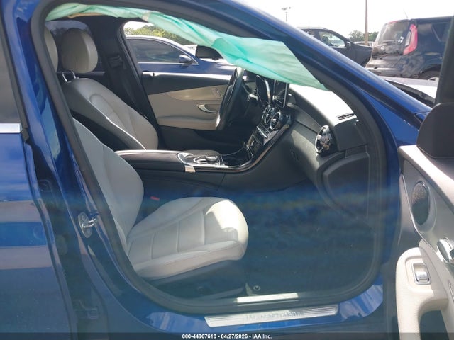 44967610 :رقم المزاد ، 55SWF4JB2JU235758 vin ، 2018 Mercedes-benz C 300 مزاد بيع