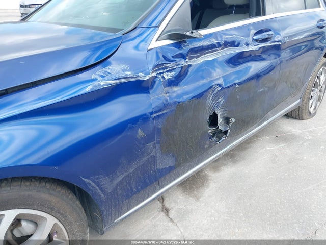 44967610 :رقم المزاد ، 55SWF4JB2JU235758 vin ، 2018 Mercedes-benz C 300 مزاد بيع
