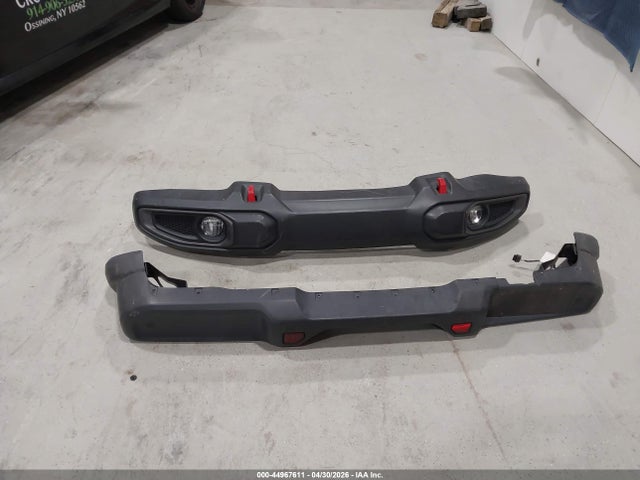 44967611 :رقم المزاد ، 1C4HJXFN9MW588513 vin ، 2021 Jeep Wrangler Unlimited Rubicon 4x4 مزاد بيع