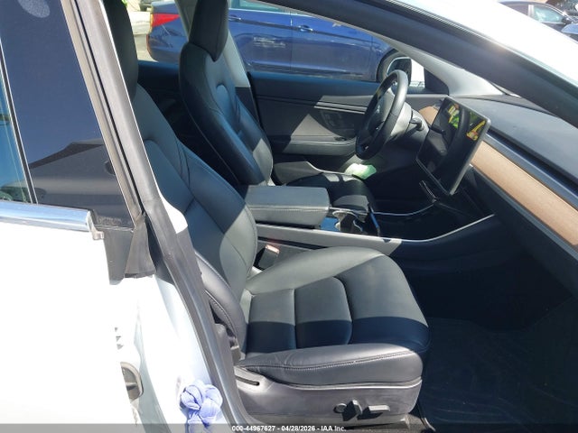 44967627 :رقم المزاد ، 5YJ3E1EA6KF476585 vin ، 2019 Tesla Model 3 Long Range/mid Range/standard Range/standard Range Plus مزاد بيع