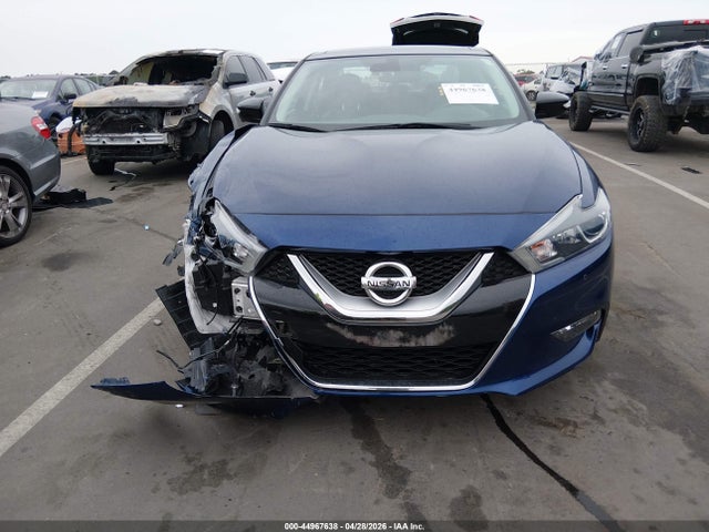 2017 Nissan Maxima 3.5 Platinum მანქანა იყიდება აუქციონზე, vin: 1N4AA6AP8HC413977, აუქციონის ნომერი: 44967638