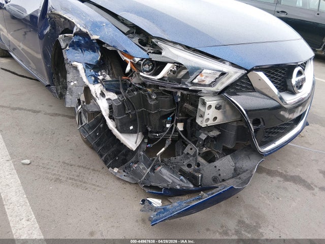 2017 Nissan Maxima 3.5 Platinum მანქანა იყიდება აუქციონზე, vin: 1N4AA6AP8HC413977, აუქციონის ნომერი: 44967638
