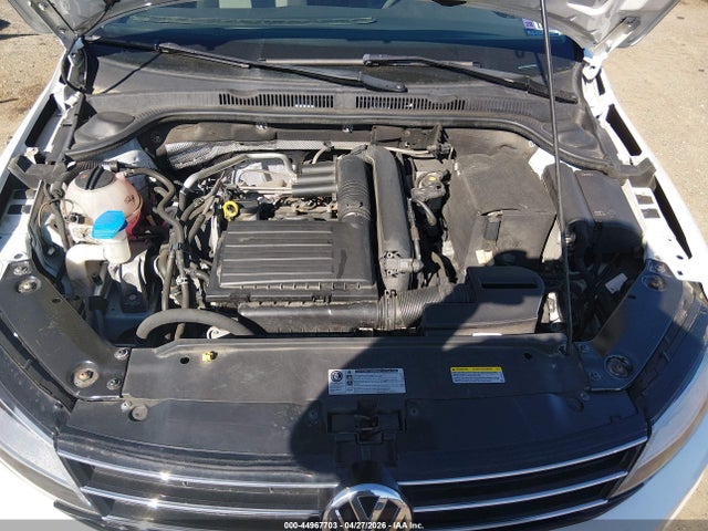 2017 Volkswagen Jetta 1.4t S მანქანა იყიდება აუქციონზე, vin: 3VW2B7AJ3HM348996, აუქციონის ნომერი: 44967703